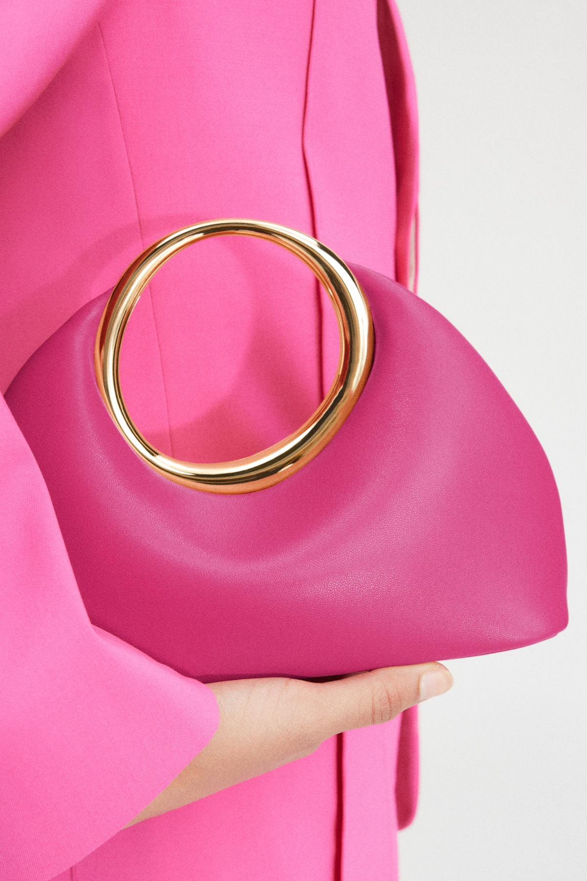 Bolso de Mano Rosa AROA